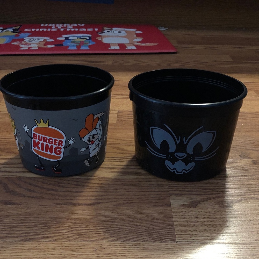 🛍️ Burger King Halloween Candy Bucket Set